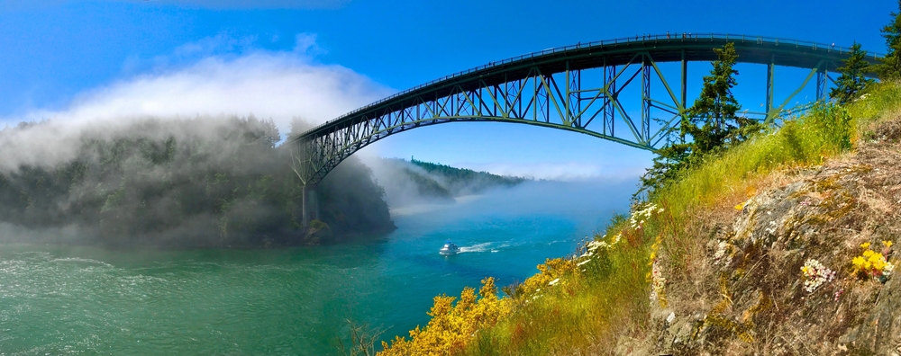 Deception Pass Bridge. Anacortes. Whidbey Island