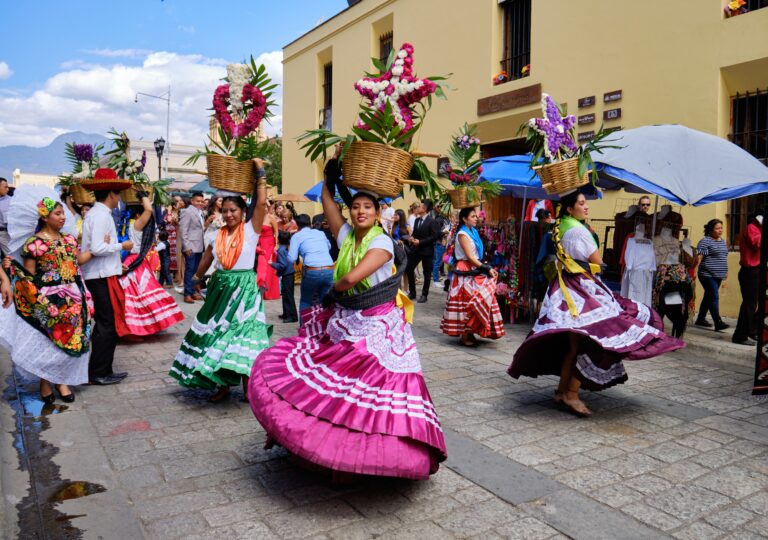 A Guide to Oaxaca City: A Treasure Trove of Mexican Culture – Travelhoppers