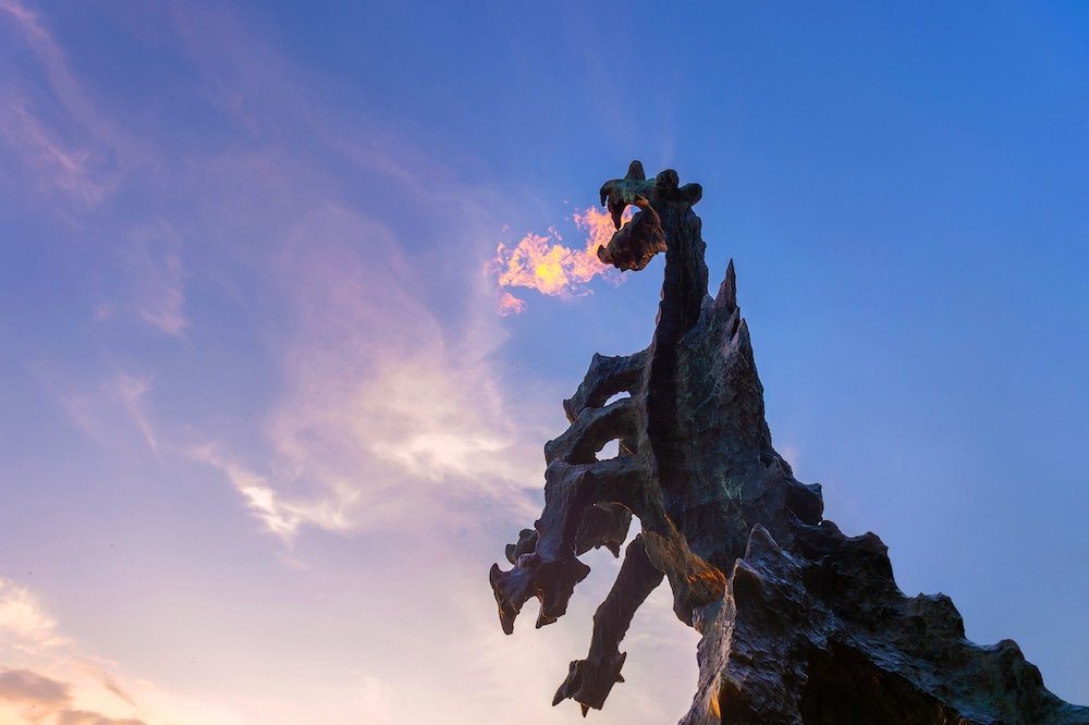 Wawel dragon monument