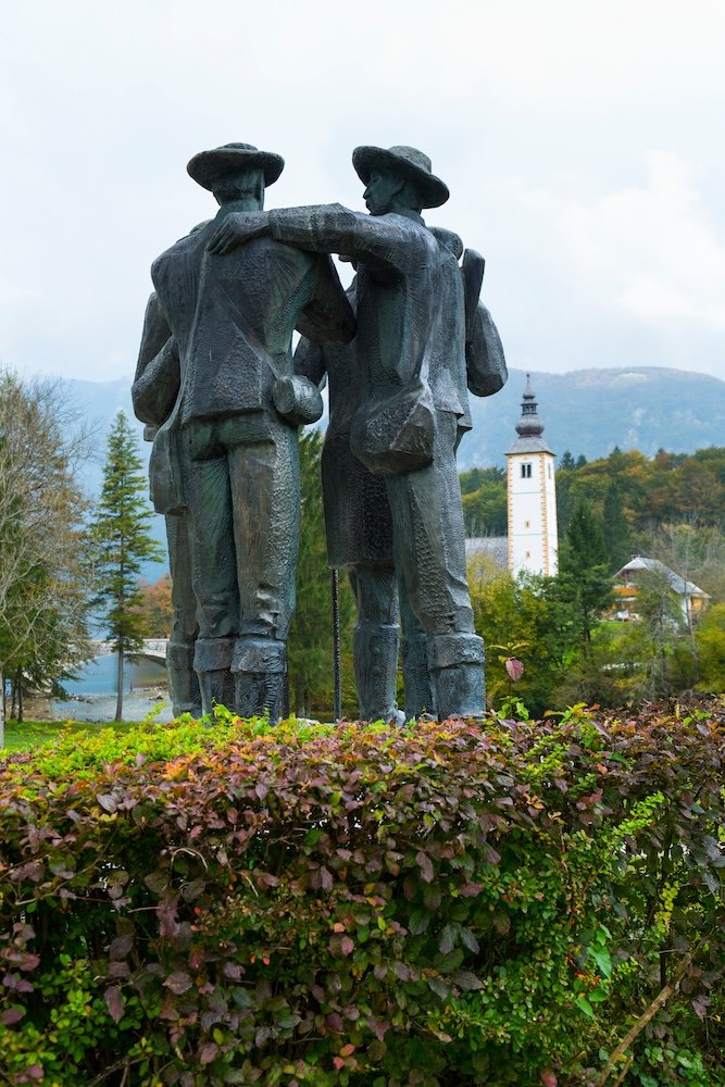 Monument to Four Courageous Men
